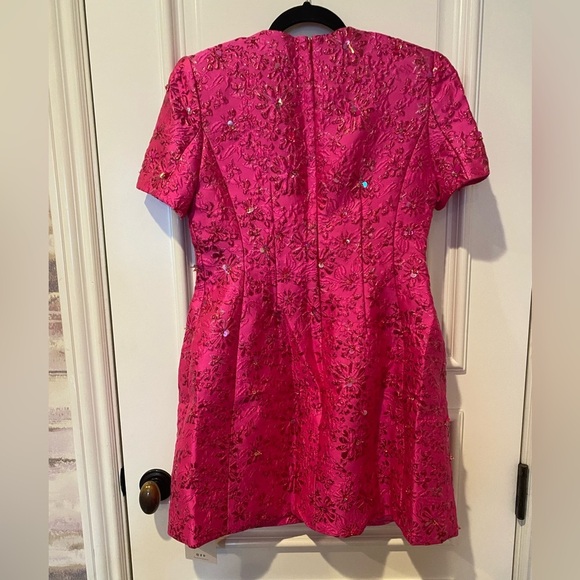 Intricate Sequin Lurex Jacquard Floral Crew Neck Short Sleeve Party Mini Dress - Picture 5 of 11